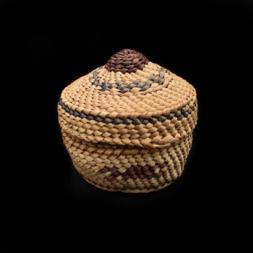 NUU-CHAH-NULTH BASKET